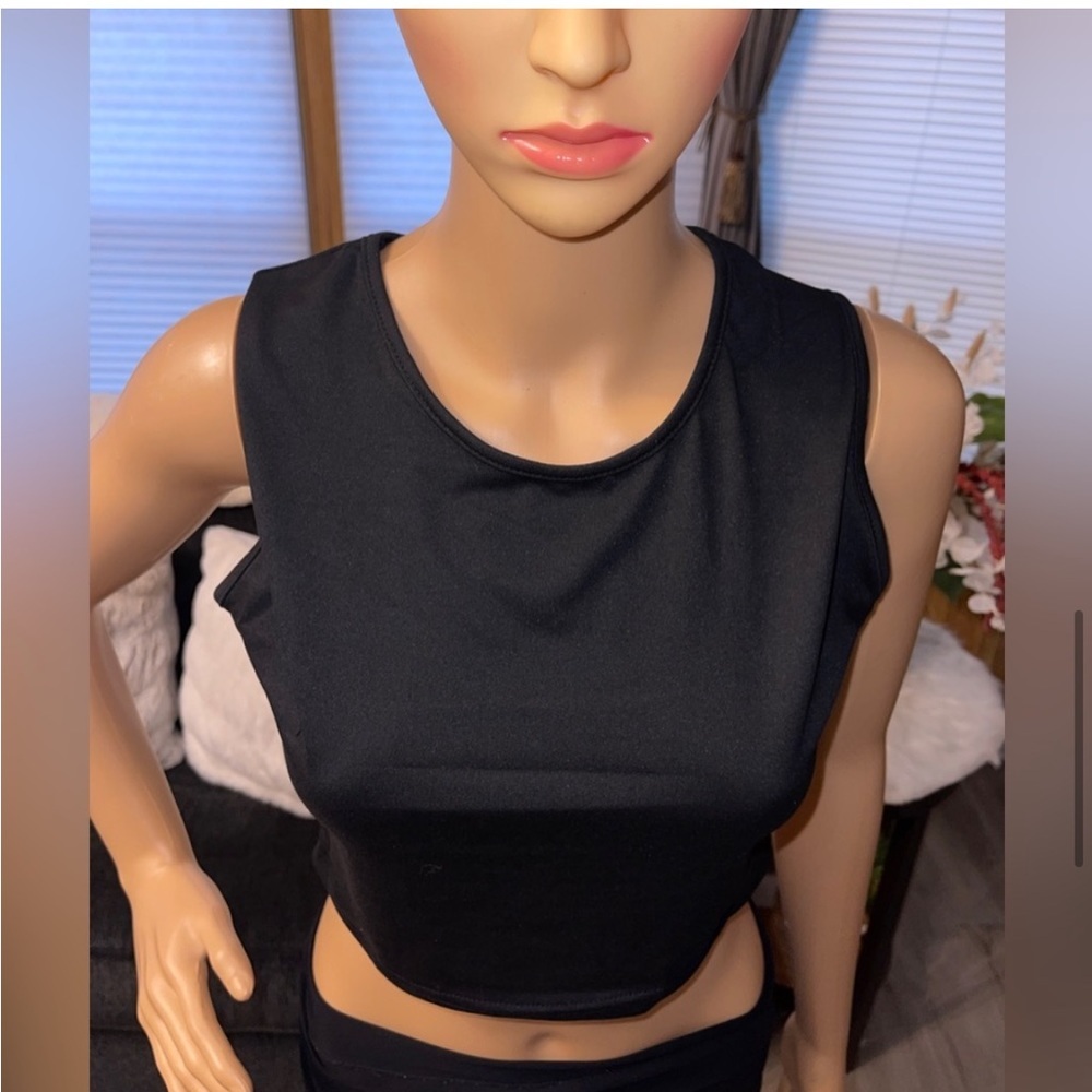 Women’s 3Pcs Solid Crop Tank Top Size M - Picture 6 of 13